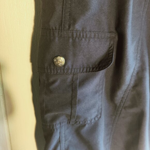 Tek Gear Capri Cargo Pants with Snap Pockets & Drawstring Close. Size L - Picture 1 of 6